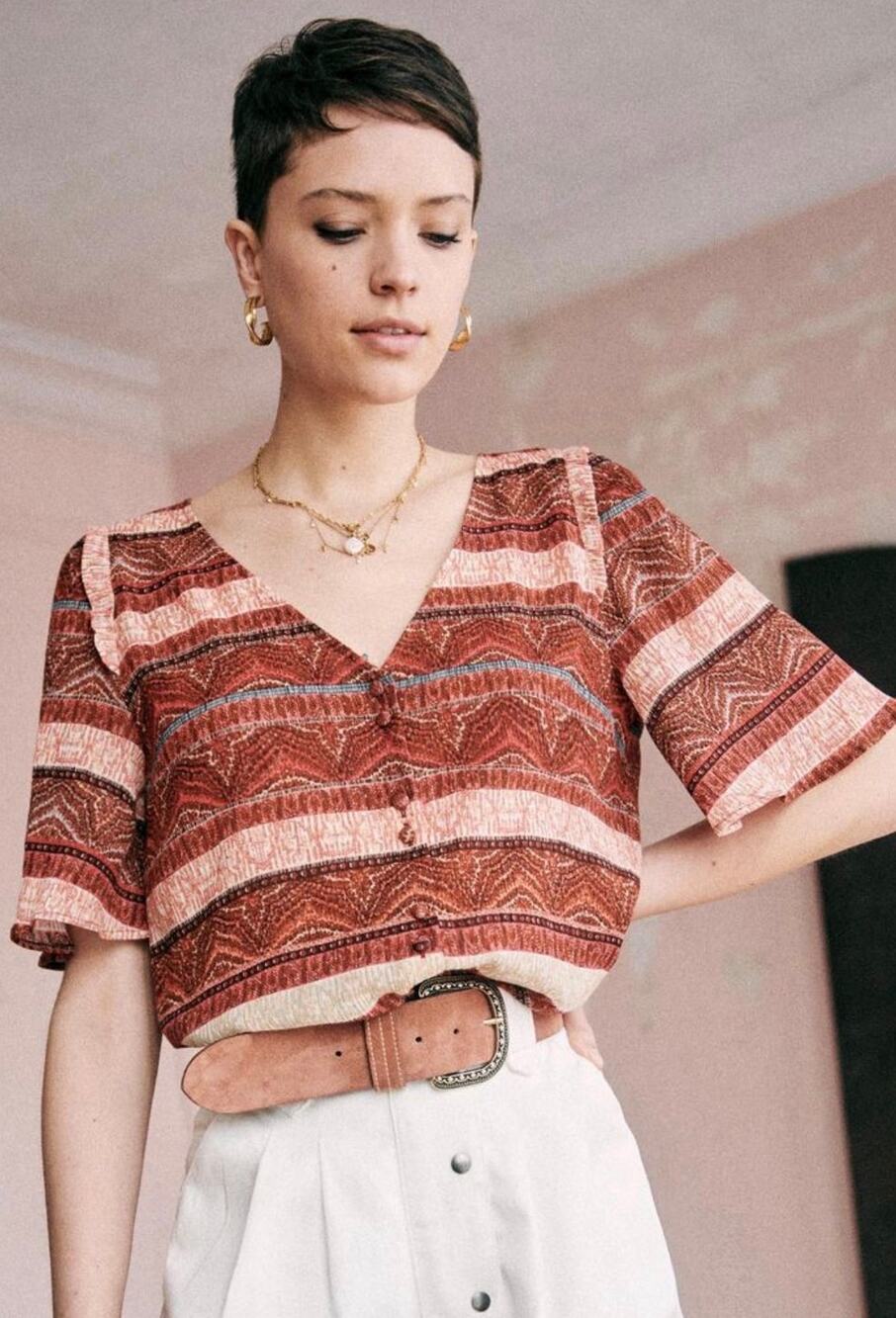 Sezane Silk Blend Ruffled Shoulder Striped Cherry Blouse Size 2 US (XS / Fr 34)